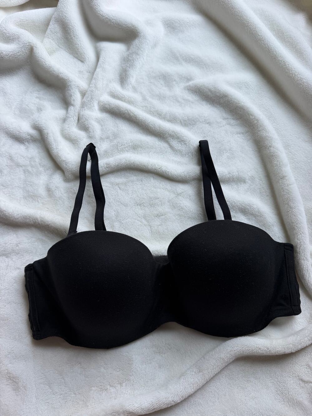 NWOT Victoria’s Secret Lined Strapless Bra Sz 34C